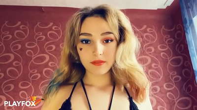 Iiglasi zomlingo zenyani zomlingo zandinika isondo kunye noHarley Quinn